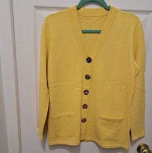 Lovely, Sportsworks yellow cardigan
